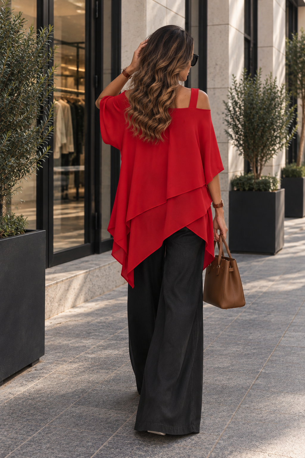 Monroe Asymmetric Flow Top
