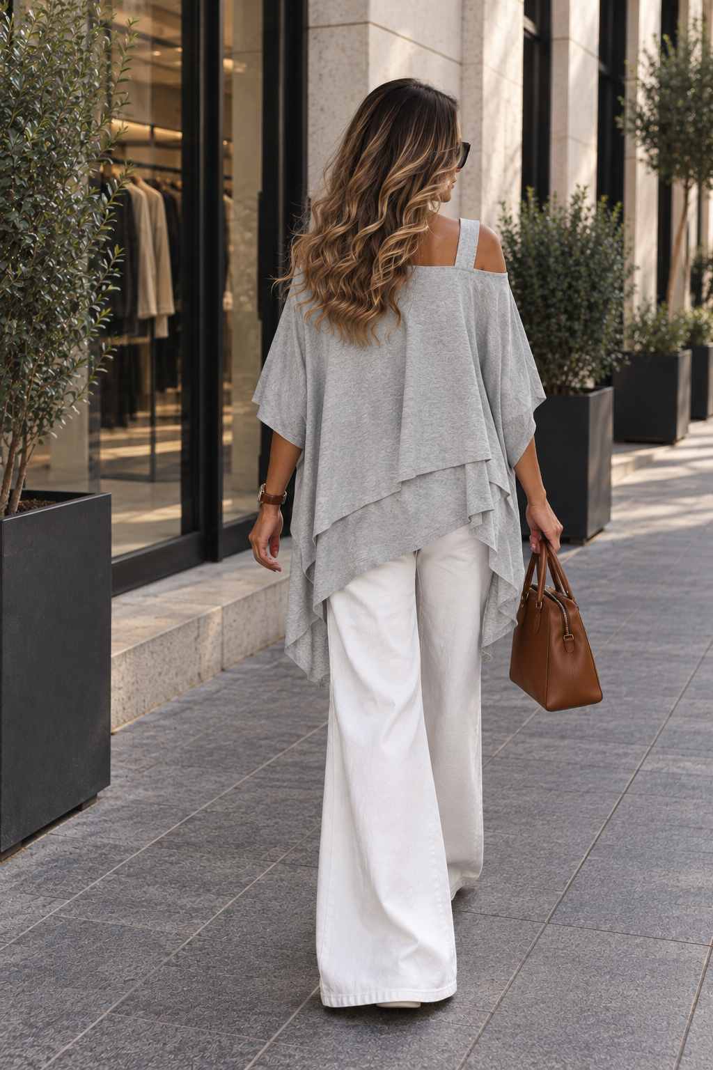 Monroe Asymmetric Flow Top